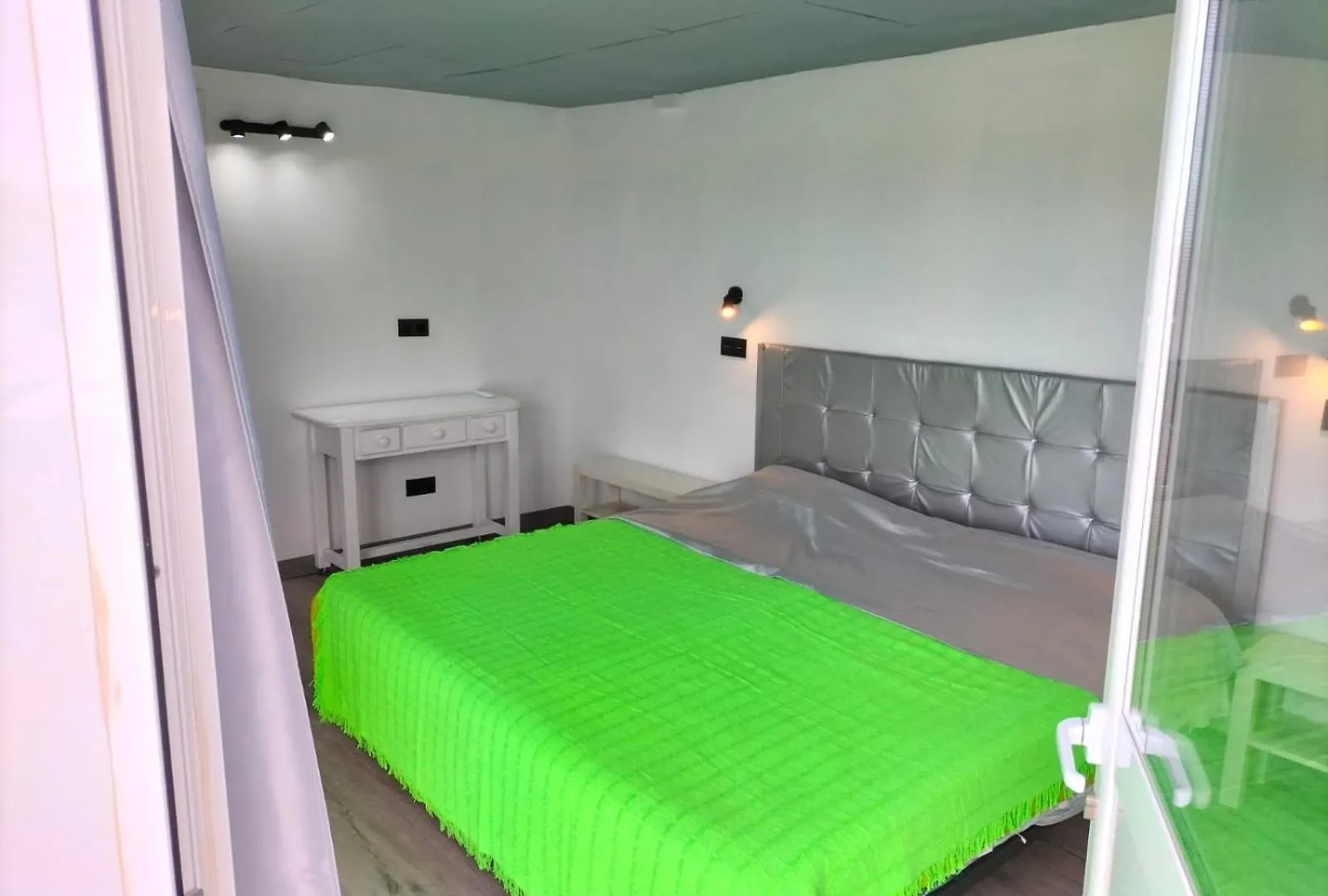 Vv Las Buganvillas Maspalomas - Cocina Y Habitaciones Con Banos Privados 0*, Maspalomas (Gran Canaria) Spain