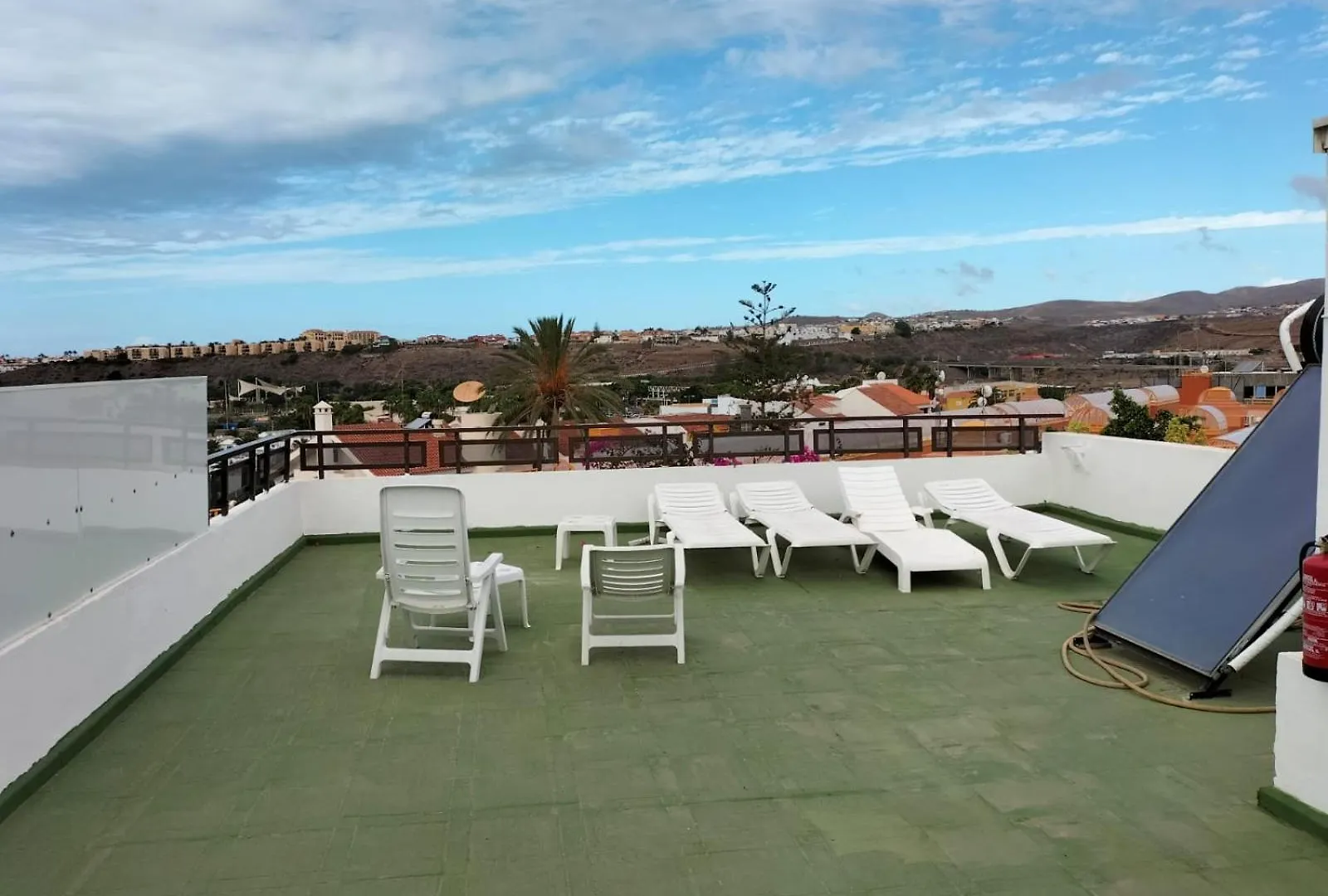 Vv Las Buganvillas Maspalomas - Cocina Y Habitaciones Con Banos Privados 0*, Maspalomas (Gran Canaria)